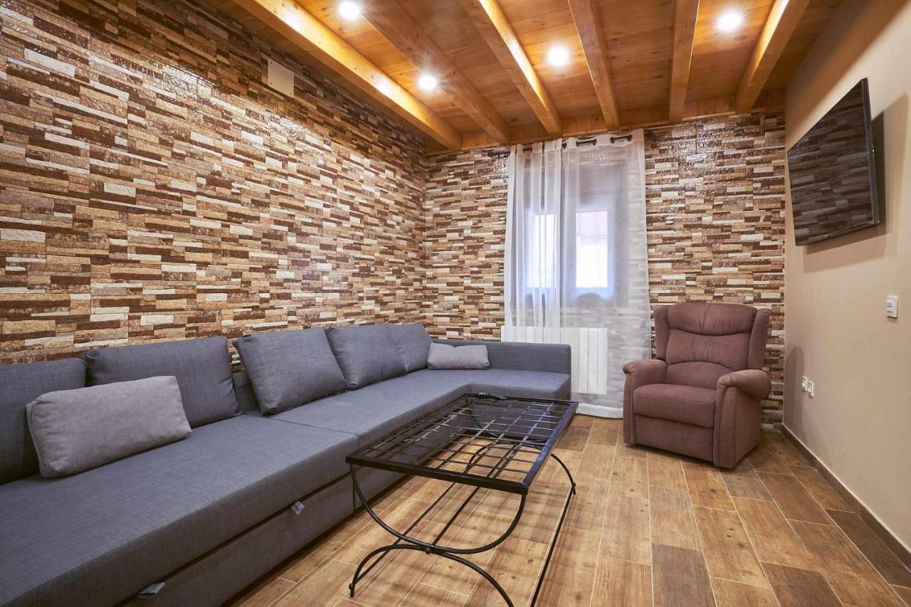 Casa Rural Nueve Villas Amusco Kültér fotó